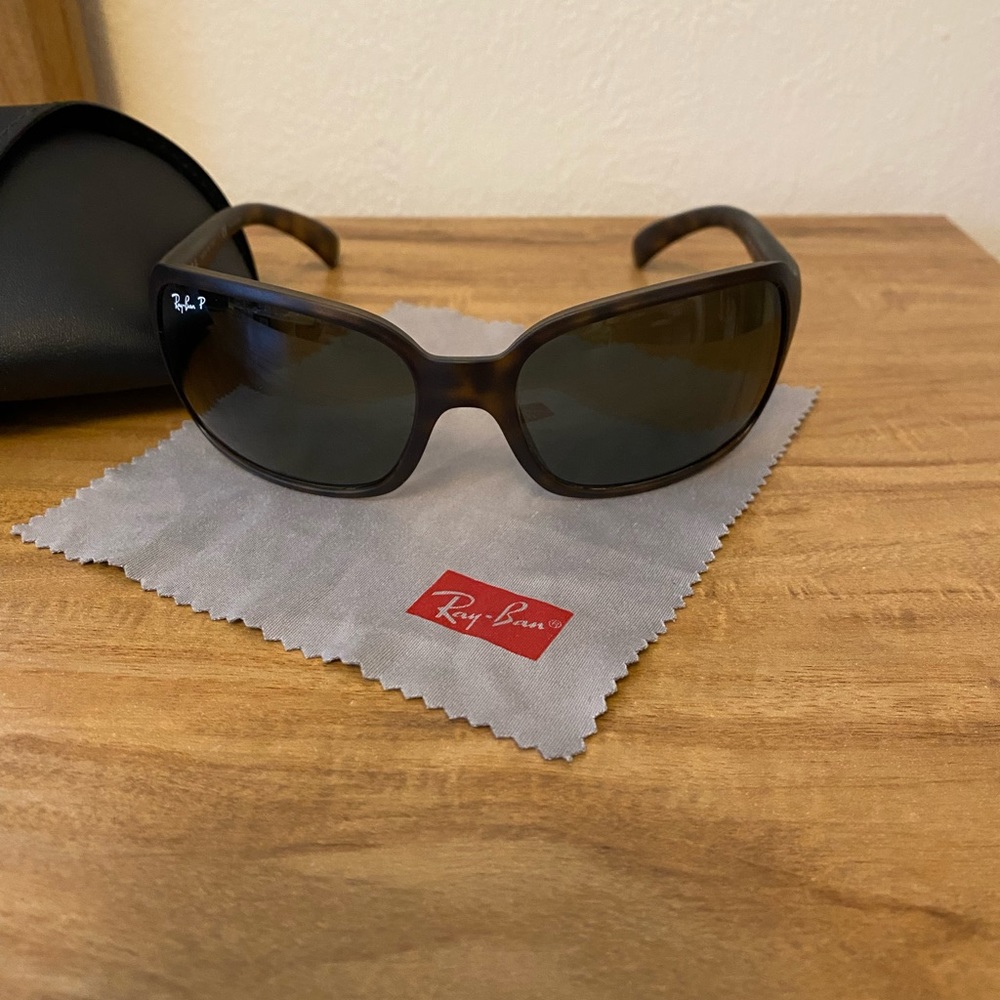 Ray-Ban Sunglasses